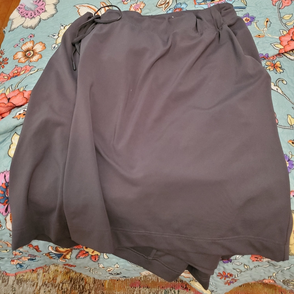 2 pr of shorts